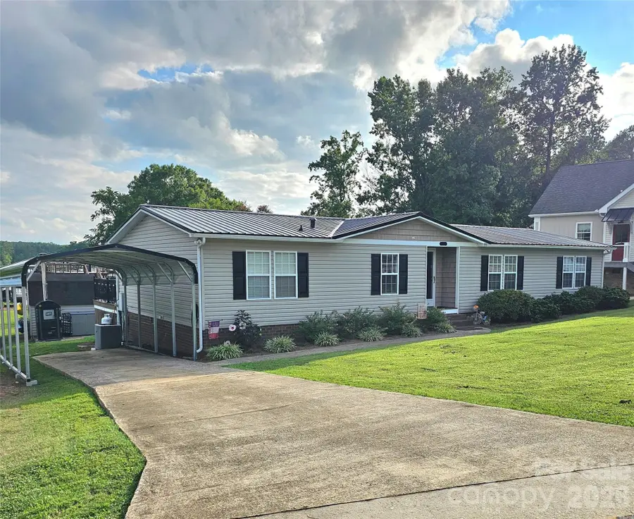 734 Pinehaven Drive, New London, NC 28127 - #3