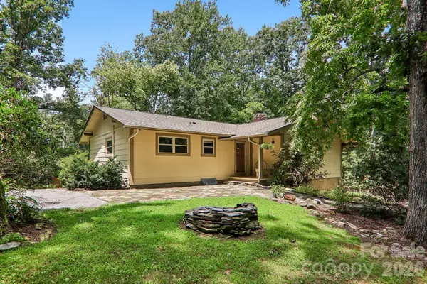 3 Edelweiss Drive, Horse Shoe, NC 28742