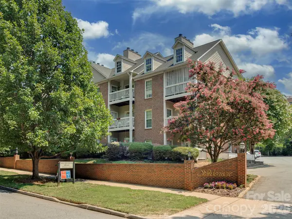 301 Queens Road #105, Charlotte, NC 28204
