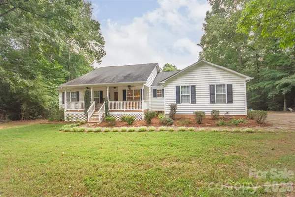 588 Abbeydale Road, Harmony, NC 28634