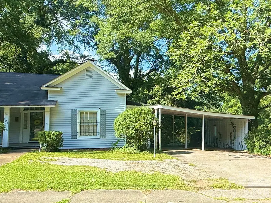 508 Chesterfield Avenue, Lancaster, SC 29720 - #3