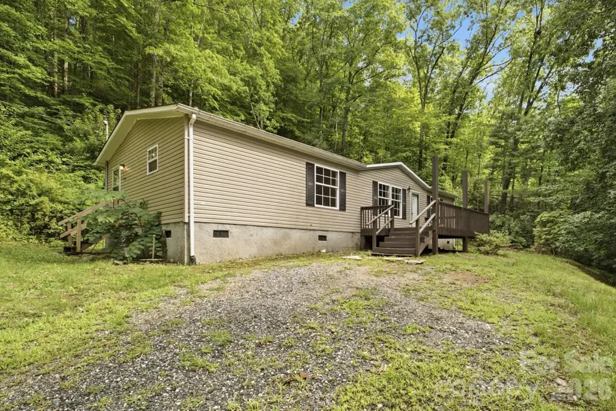 55 Twin Oaks Lane, Spruce Pine, NC 28777 - #2