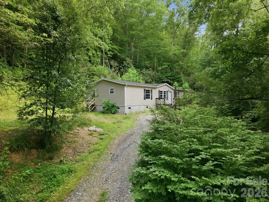 55 Twin Oaks Lane, Spruce Pine, NC 28777 - #3