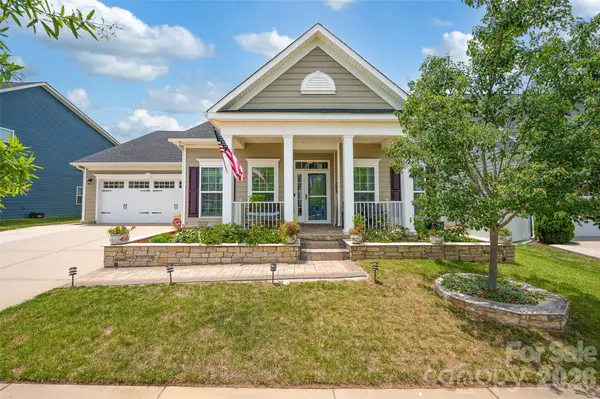 11216 Vanguard Parkway #395, Huntersville, NC 28078