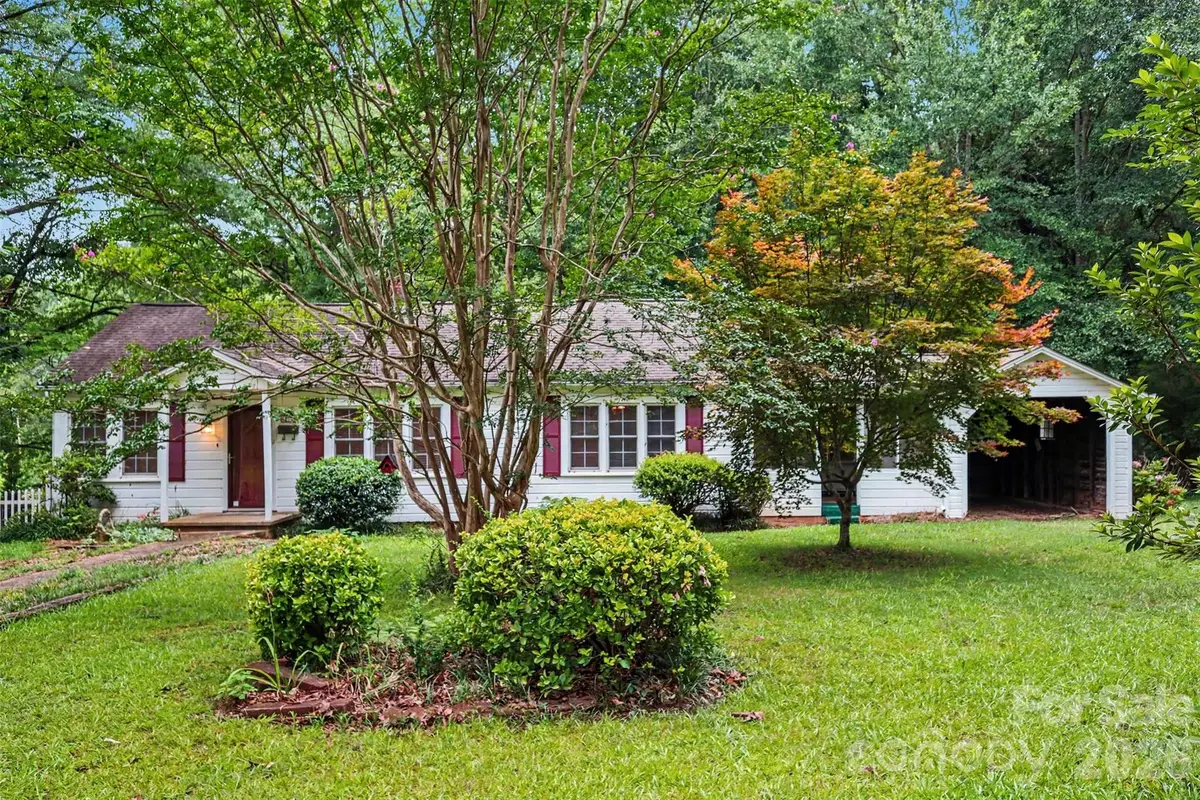 515 N Hill Street, Dallas, NC 28034 - #1