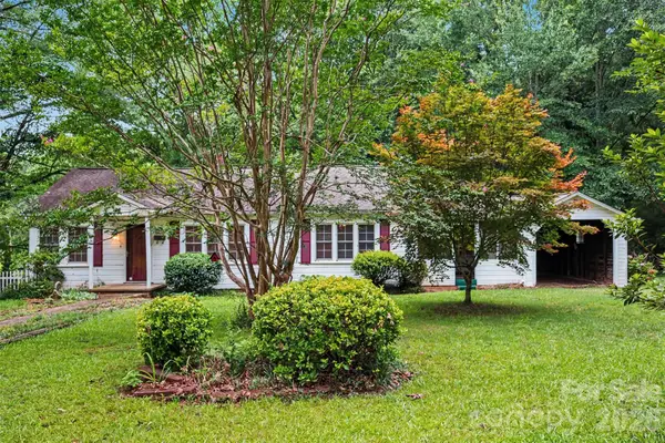 515 N Hill Street, Dallas, NC 28034