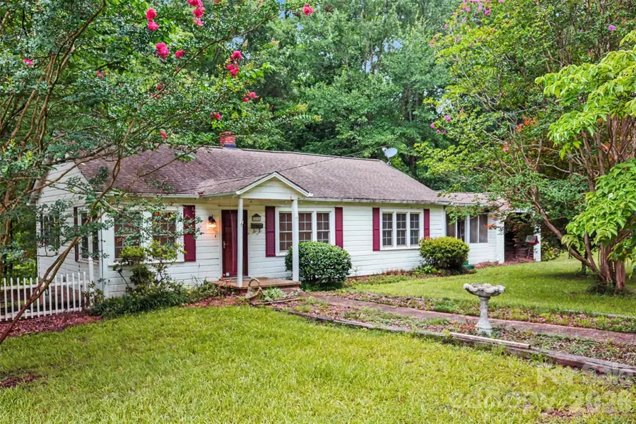 515 N Hill Street, Dallas, NC 28034 - #3