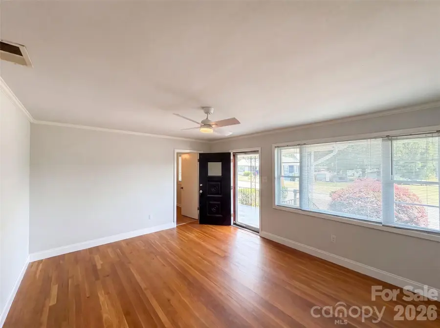 608 E Ryder Avenue, Landis, NC 28088 - #3