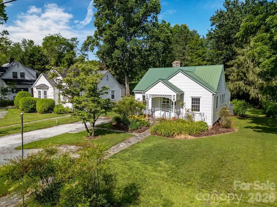 105 Parkview Drive, Brevard, NC 28712 - #2