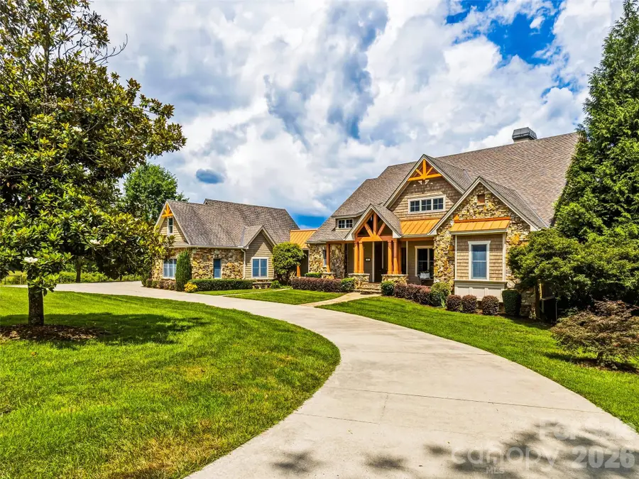 280 Walnut Hollow Road, Brevard, NC 28712 - #2