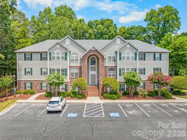 221 Timberline Ridge Court, Winston Salem, NC 27106