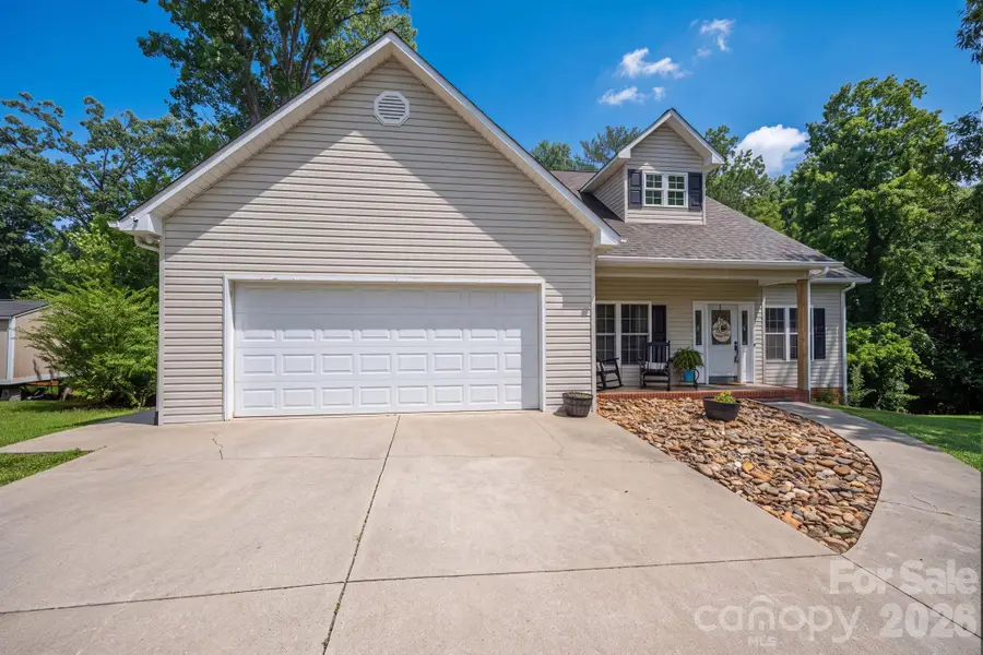 142 Azalea Drive, Connelly Springs, NC 28612 - #2