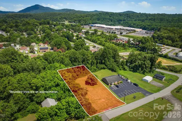 501 Realty Street Sw, Lenoir, NC 28645