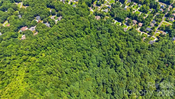 5841 Pamela Street, Huntersville, NC 28078