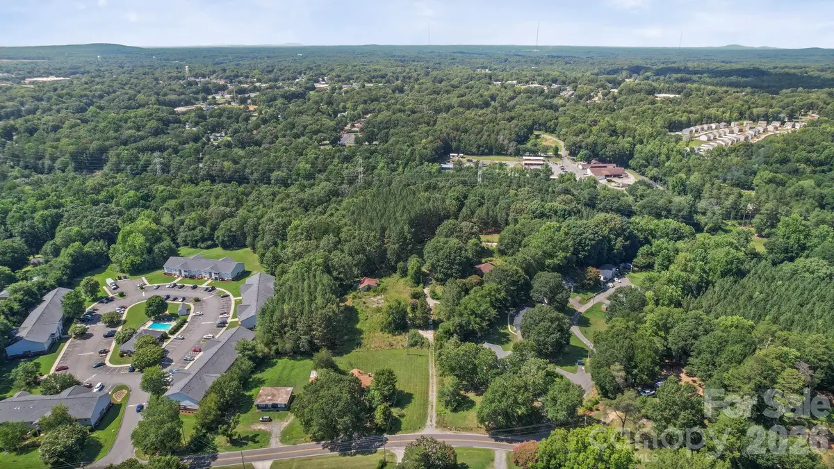 606 Robinson Clemmer Road, Dallas, NC 28034 - #1