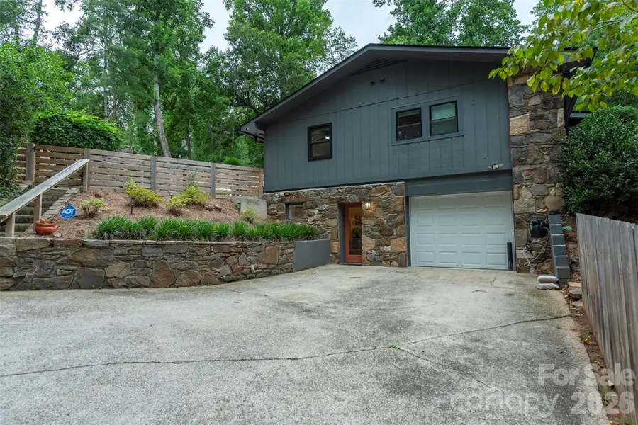 53 Vanderbilt Terrace, Asheville, NC 28806 - #2