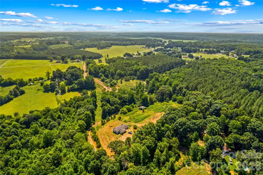 185 Jacobs Farm Lane, Statesville, NC 28625 - #2