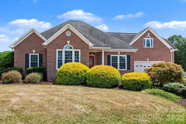 1908 Norfolk Pine Court, Gastonia, NC 28056