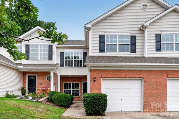 8531 Carolina Lily Lane, Charlotte, NC 28262