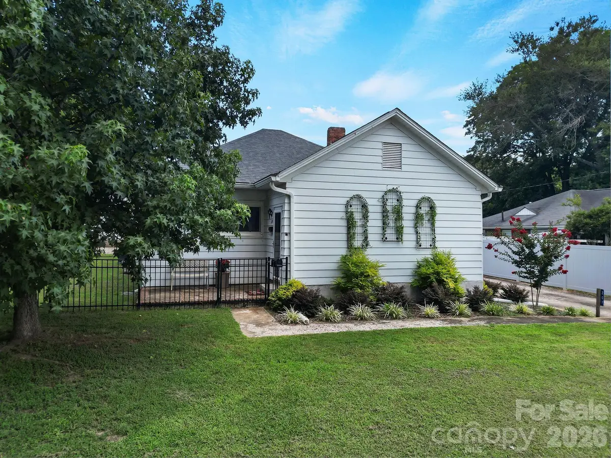 207 Faulkner Street, Clover, SC 29710 - #1
