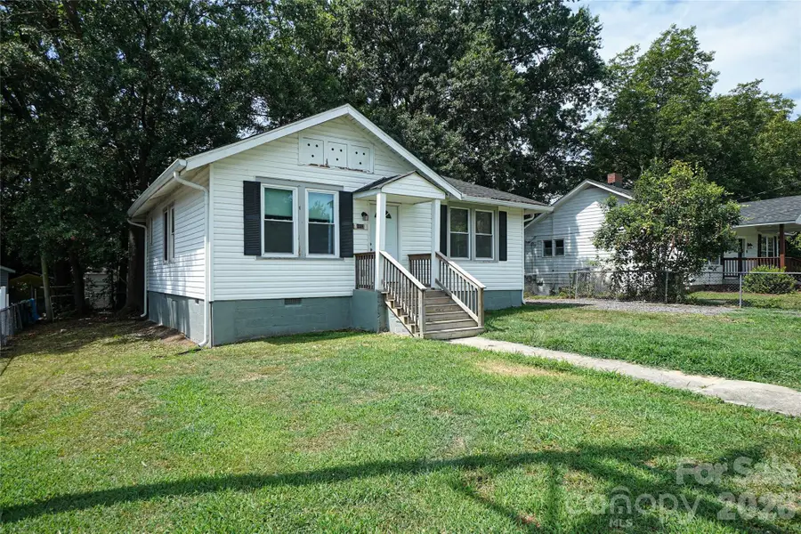 1113 W 5th Avenue, Gastonia, NC 28052 - #2