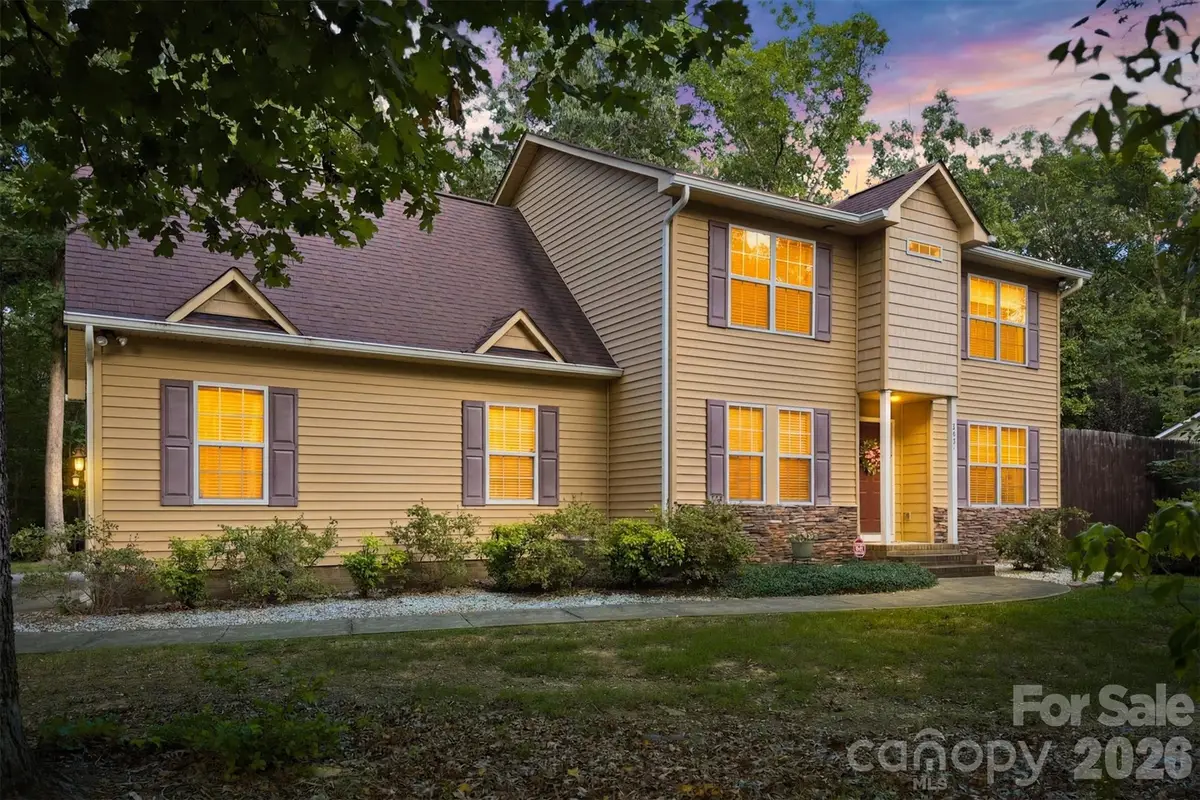 802 White Oaks Circle, Monroe, NC 28112 - #1