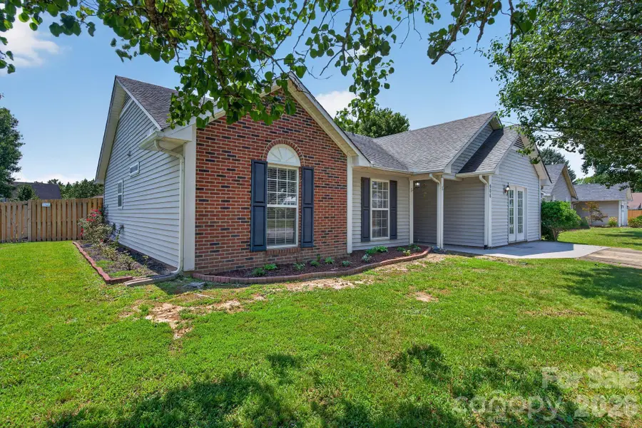 906 Woodhill Drive, Fletcher, NC 28732 - #3