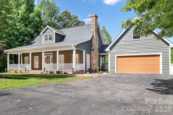 46 Indian Summer Lane, Mill Spring, NC 28756