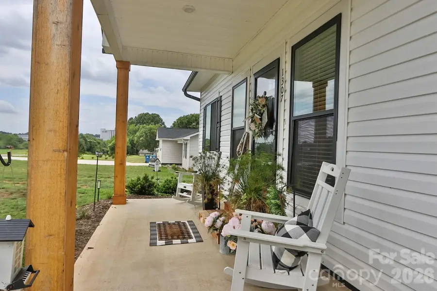 1307 Unifi Industrial Drive, Yadkinville, NC 27055 - #2