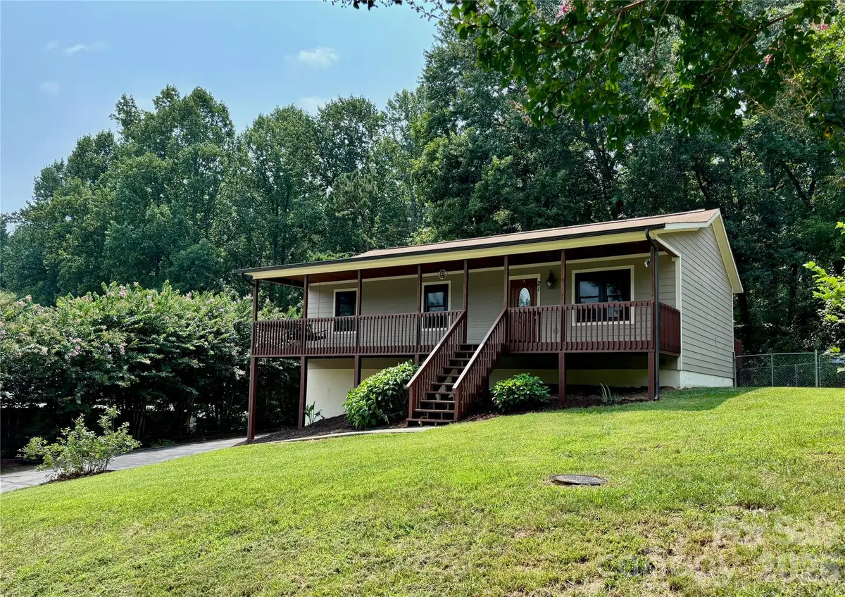 21 Ashwood Drive, Asheville, NC 28803 - #1