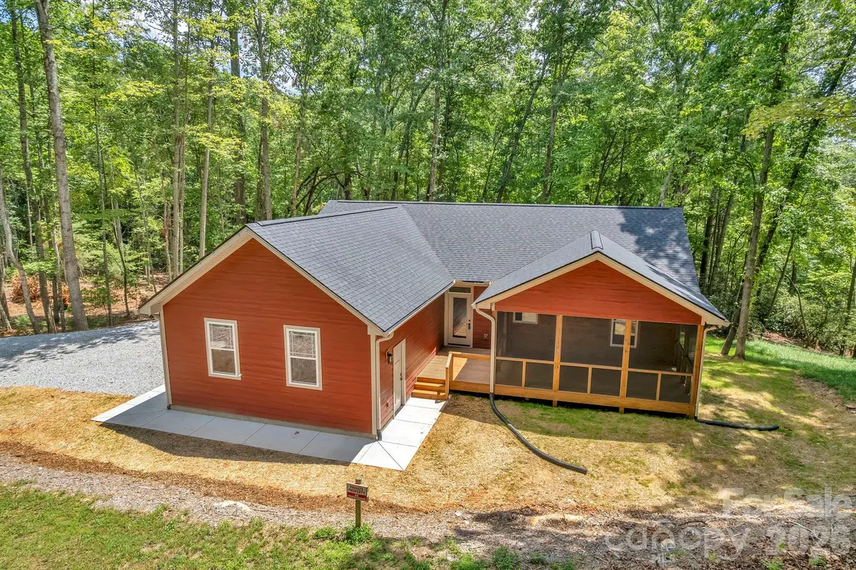63 Abbey Lane, Hendersonville, NC 28739 - #1