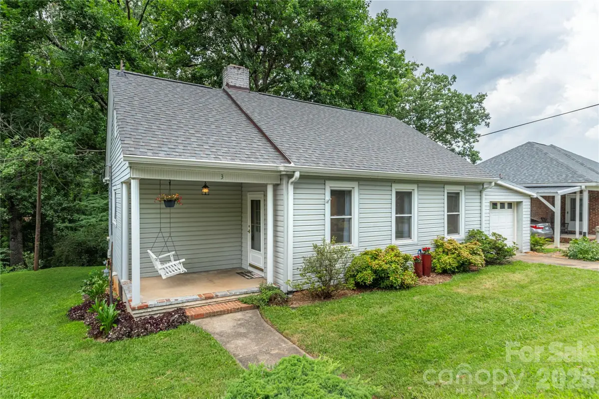 3 Enka Oak Street, Candler, NC 28715 - #1