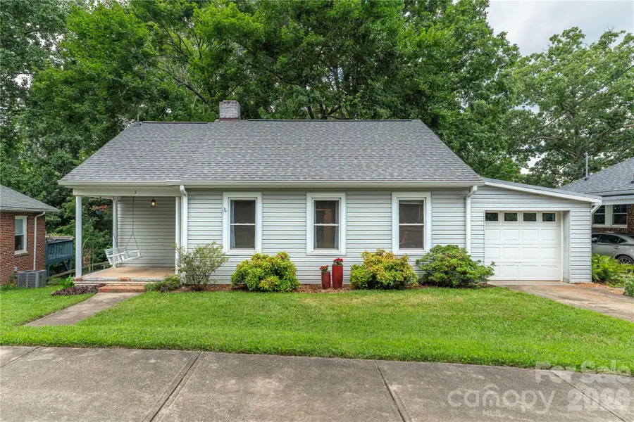 3 Enka Oak Street, Candler, NC 28715 - #3