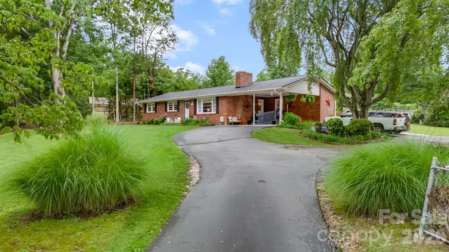 95 Pensacola Avenue, Arden, NC 28704 - #2