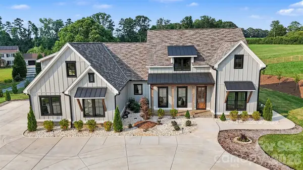 1012 Marthas Meadow Lane, Monroe, NC 28112