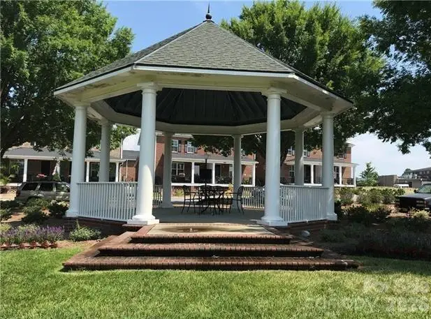 5732 Village Drive Nw, Concord, NC 28027 - #3