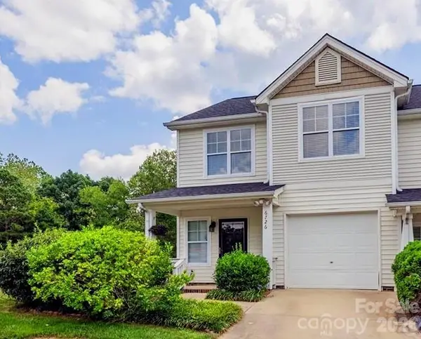 6726 Vlosi Drive, Charlotte, NC 28226