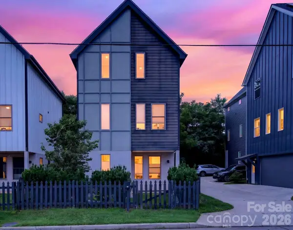 66 Burton Street, Asheville, NC 28806