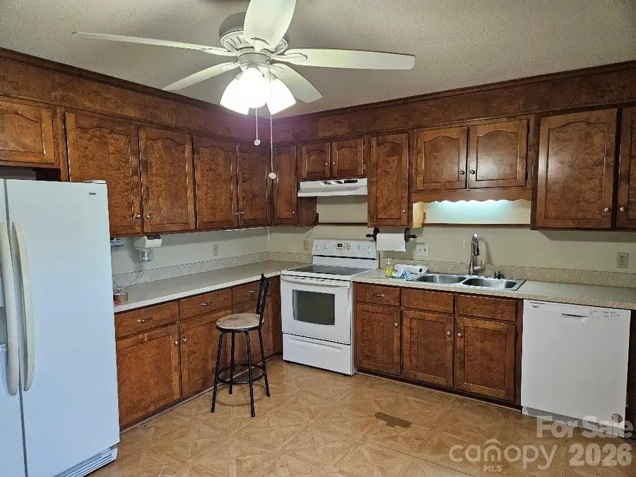 221 Pointe Circle, Rock Hill, SC 29732 - #2