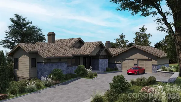160 Chattooga Run, Hendersonville, NC 28739