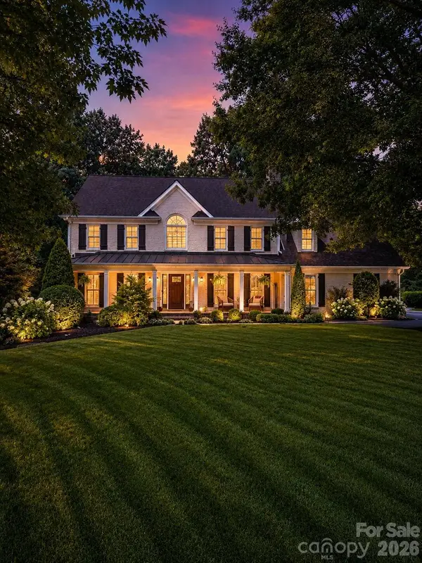 170 S Kimberly Road, Davidson, NC 28036