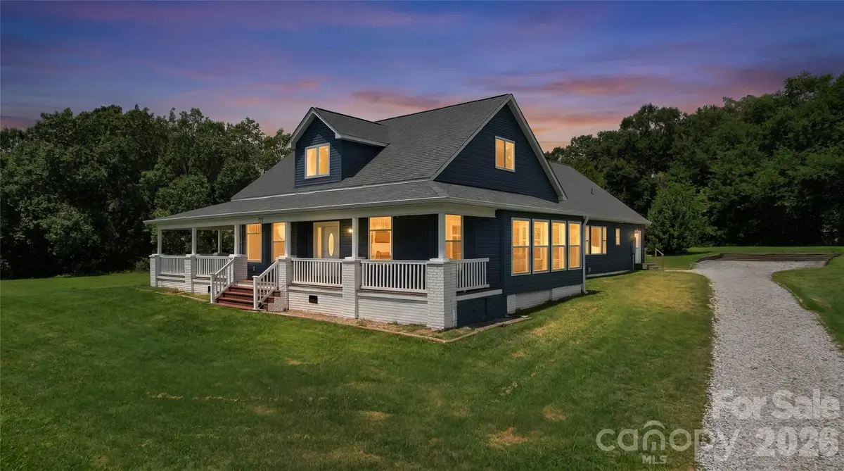 776 S Grove Street Extension, Lincolnton, NC 28092 - #1