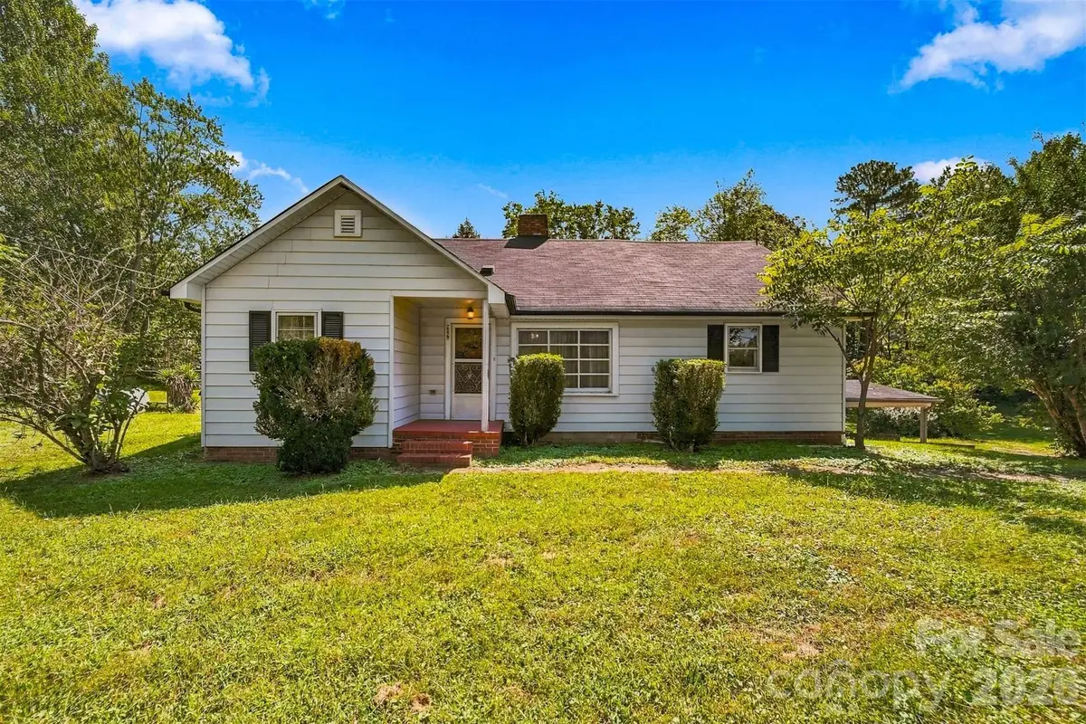 2529 Morganton Boulevard, Lenoir, NC 28645 - #1