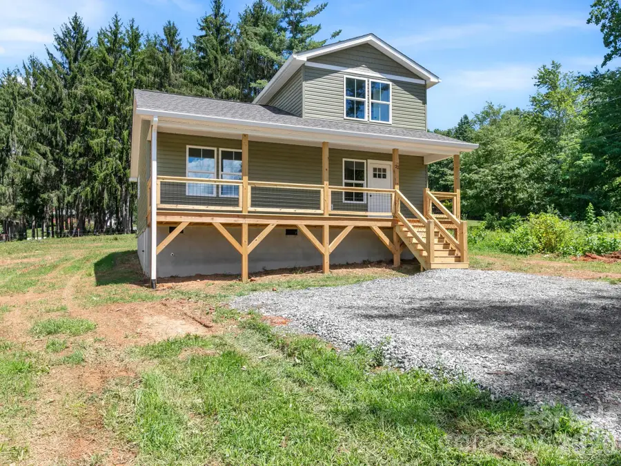 22 Roberts Drive, Candler, NC 28715 - #2