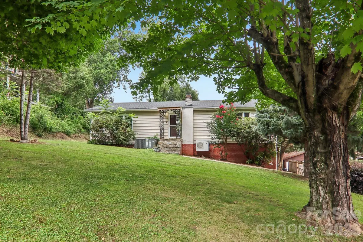 131 & 135 Boyd Avenue, Waynesville, NC 28786 - #1