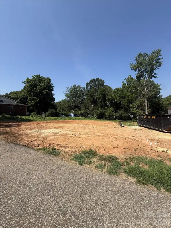 1011/1013 Elm Street, Kannapolis, NC 28081