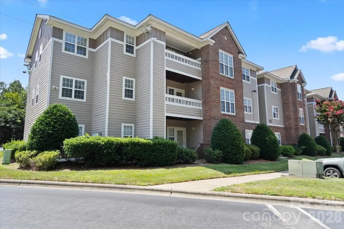 9810 Campus Walk Lane #H, Charlotte, NC 28262 - #1