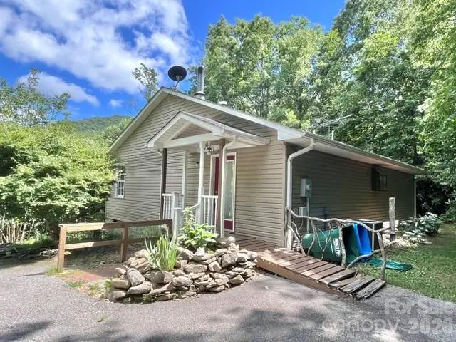 105 Chestnut Hill Road, Black Mountain, NC 28711 - #1