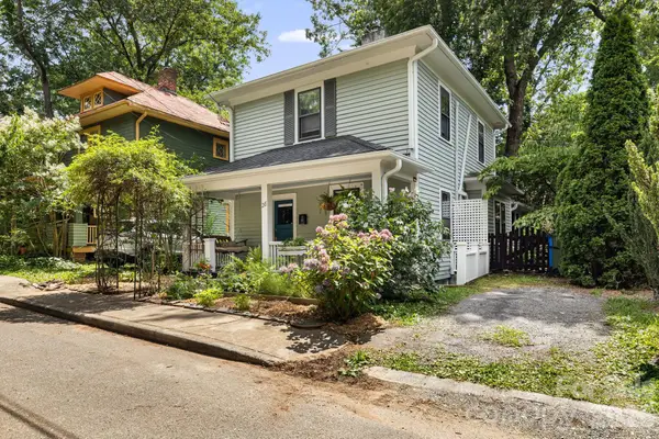28 Woodlawn Avenue, Asheville, NC 28801