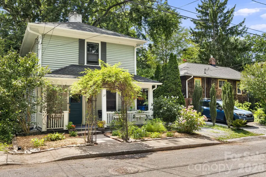 28 Woodlawn Avenue, Asheville, NC 28801 - #3